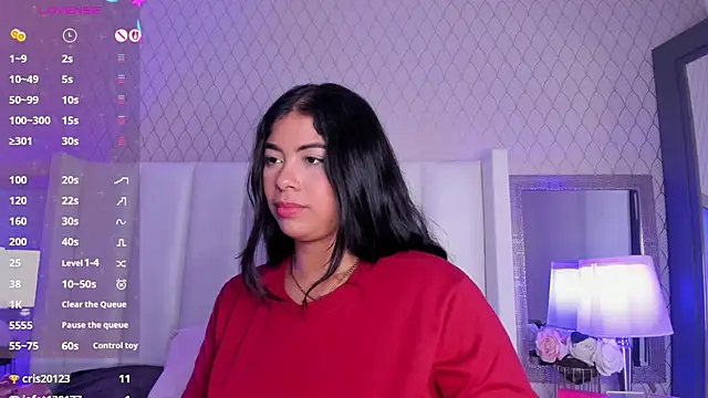 ValkaRouse's Live XXX Chat