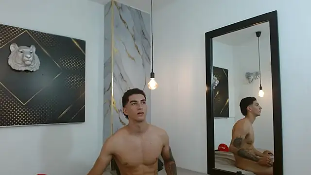 Онлайн чат XXX GoldenDesireX_