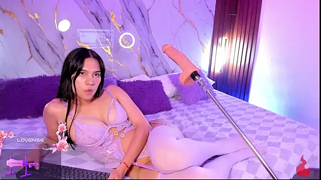 دردشة Emmiicute الجنسية المباشرة