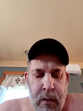 FragrantToe529 Show in webcam