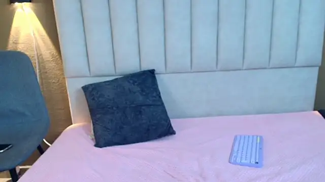 Noah_Smith01 라이브 XXX 채팅