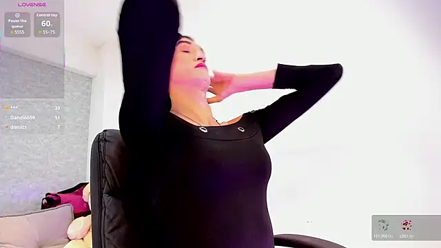 lily_cash1 – Kamerová šou