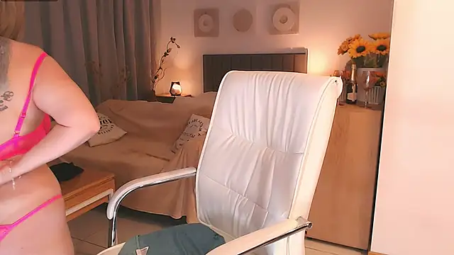 Tilly_Eliot Live XXX-chat