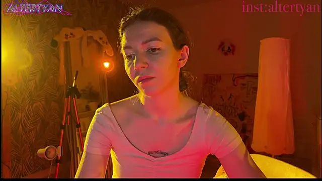 Chatroom XXX en direct de altertyan