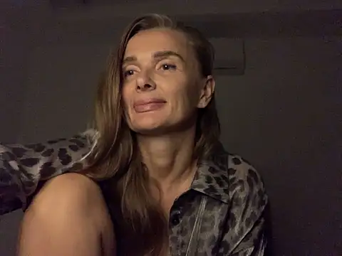 alealeopのウェブカメラショー