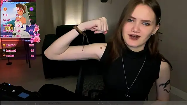 Dilara_xBaby Chat XXX in diretta