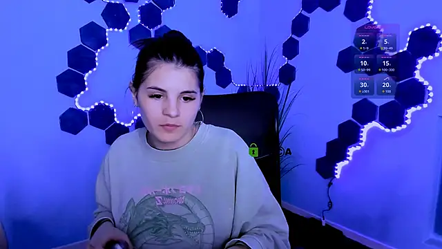 lizzie_boom_'s Live XXX Chat