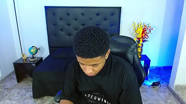 Chat XXX en directo de liiam3