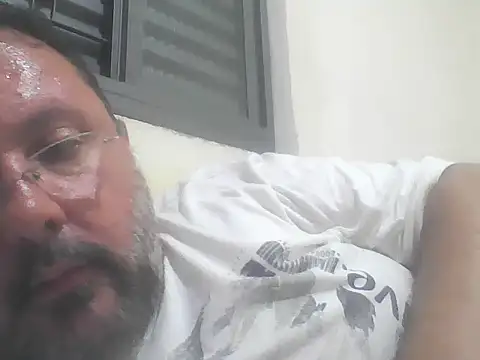 Luised80's Webcam Show