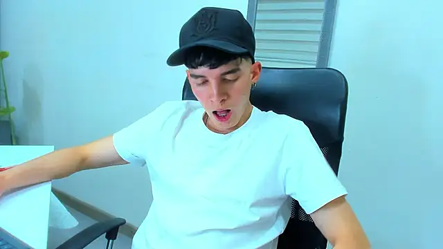 دردشة Jheampiiero الجنسية المباشرة