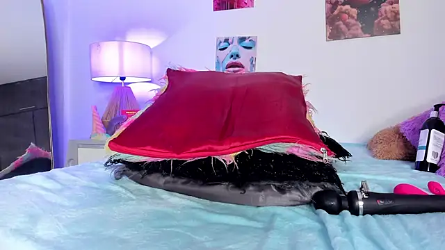 Chat +18 de hailey_hadid ao vivo