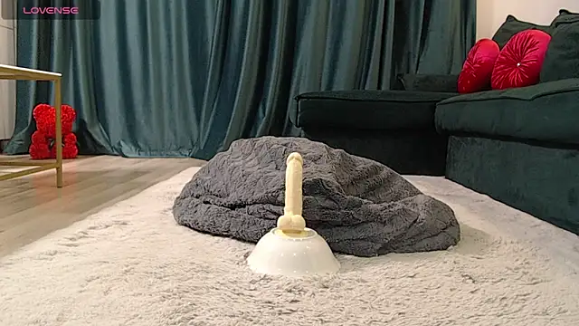 Chat +18 de natasha-bigas ao vivo