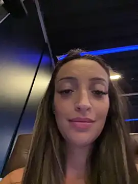 BelleLouiseVp – Naživo XXX chat