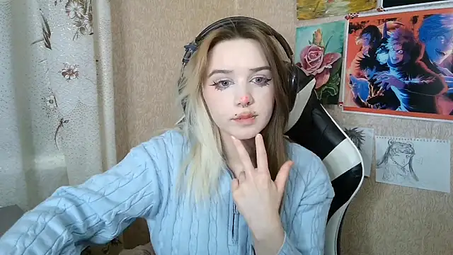 MilaTyan Chat XXX in diretta