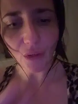 Siren__xxx Adlı Modelin Web Kamerası Şovu