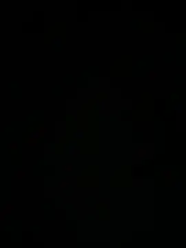 julia4thewin: διαδικτυακό σόου στην κάμερα