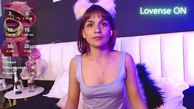 Kitty_madness – Naživo XXX chat