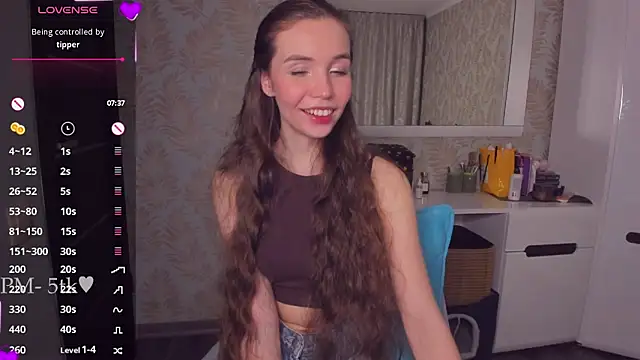 YonaBones – Live XXX-chat