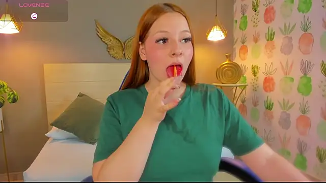 kitty_sweeety_'s Live XXX Chat