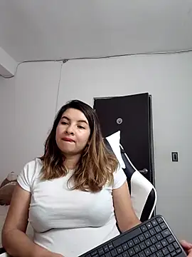 __Emma__11__Lecat_'s Live XXX Chat