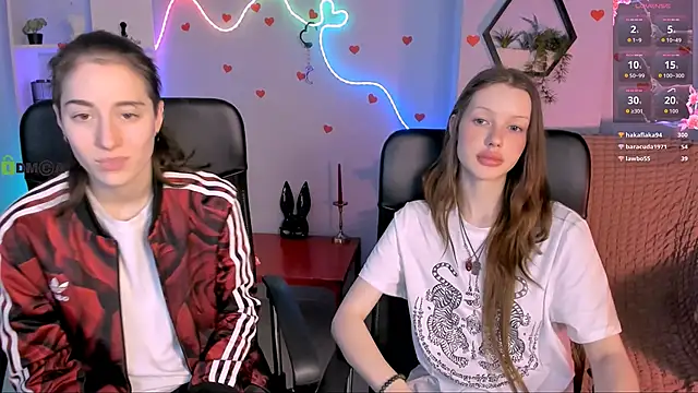 Онлайн чат XXX khloebeauty