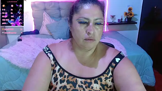 Keyla01_ Live XXX Chat