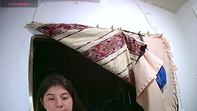 lynieh-n Live XXX chat