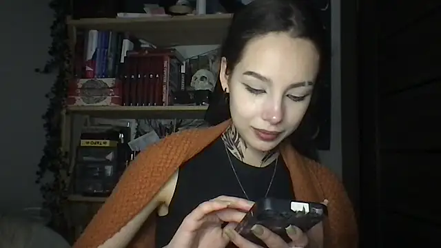 Yuna5343 现场XXX聊天