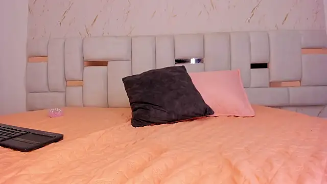 hermione_brown's Live XXX Chat