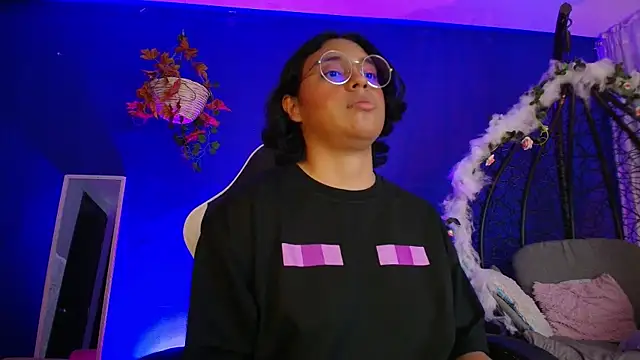 دردشة Emmapark_ الجنسية المباشرة