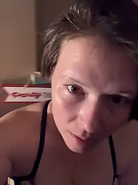 CUMFOREVERY1nTitTiES2: απευθείας συνομιλία ΧΧΧ