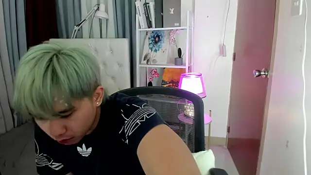 davincihugecock's Live XXX Chat