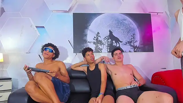 Spicy_guys Show Webcam