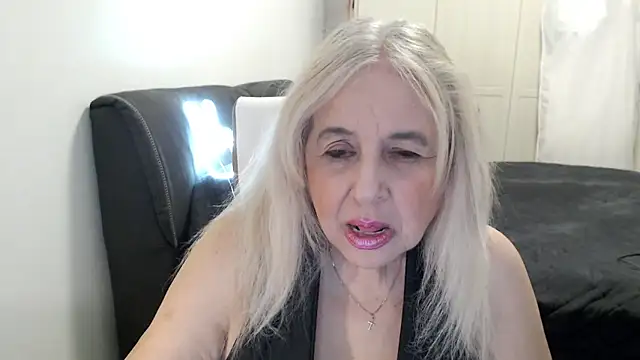 SusiLifeXXX's Live XXX Chat