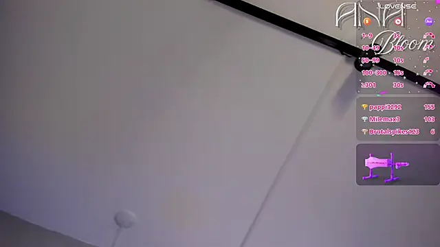 Sembang XXX Secara Langsung blush_bloom