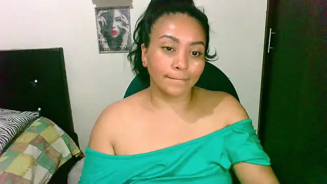 zaray_bella: онлайн-секс-чат