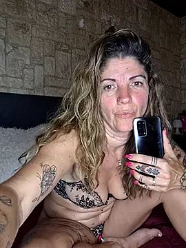 Dreamlove1 在線直播表演