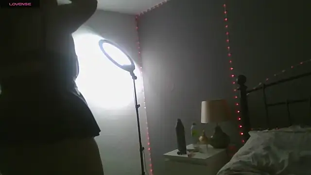 XXX chat uživo modela Enchanting-Elena