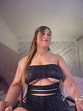 Channel_Connor 即時 XXX 聊天