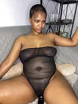 __Fifi: онлайн-секс-чат