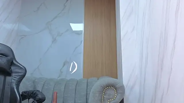 Lola_roses_tf 라이브 XXX 채팅