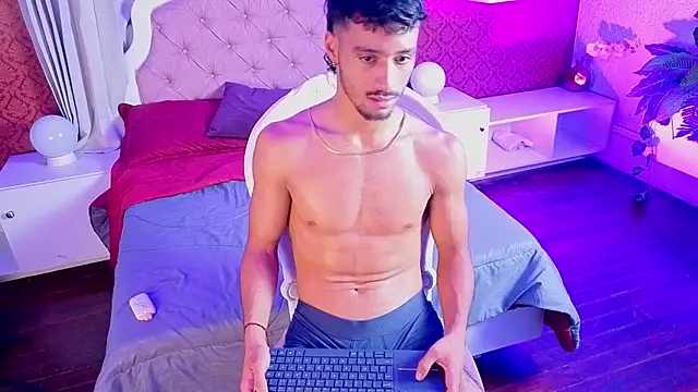 alexis_stonne's Live XXX Chat