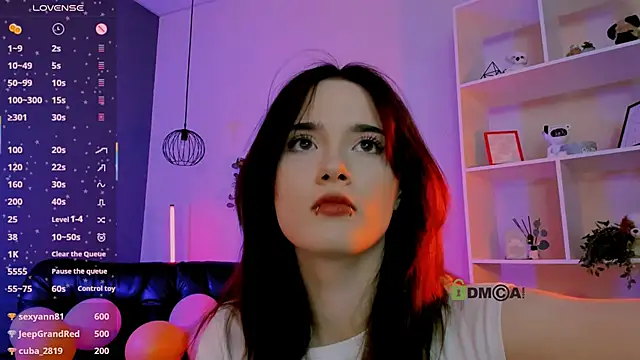 liana_kisses' Live XXX Chat