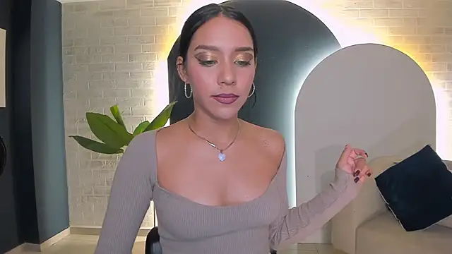 AmaliaCrus' Live XXX Chat