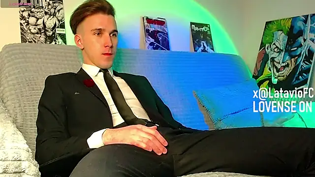 Midnighter_ webkamerás műsora