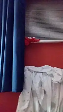 Sophrob96x লাইভ XXX চ্যাট