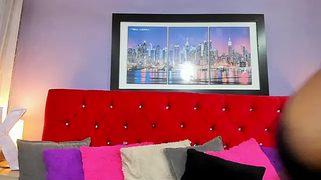 KatieGomez 即時 XXX 聊天