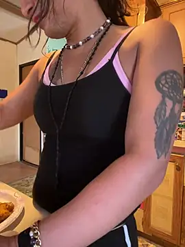 TranSexualJade95のライブXXXチャット