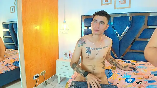 Irina_and_Max's Live XXX Chat