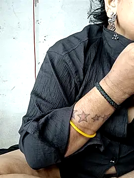 Delhi_Patola 即時 XXX 聊天